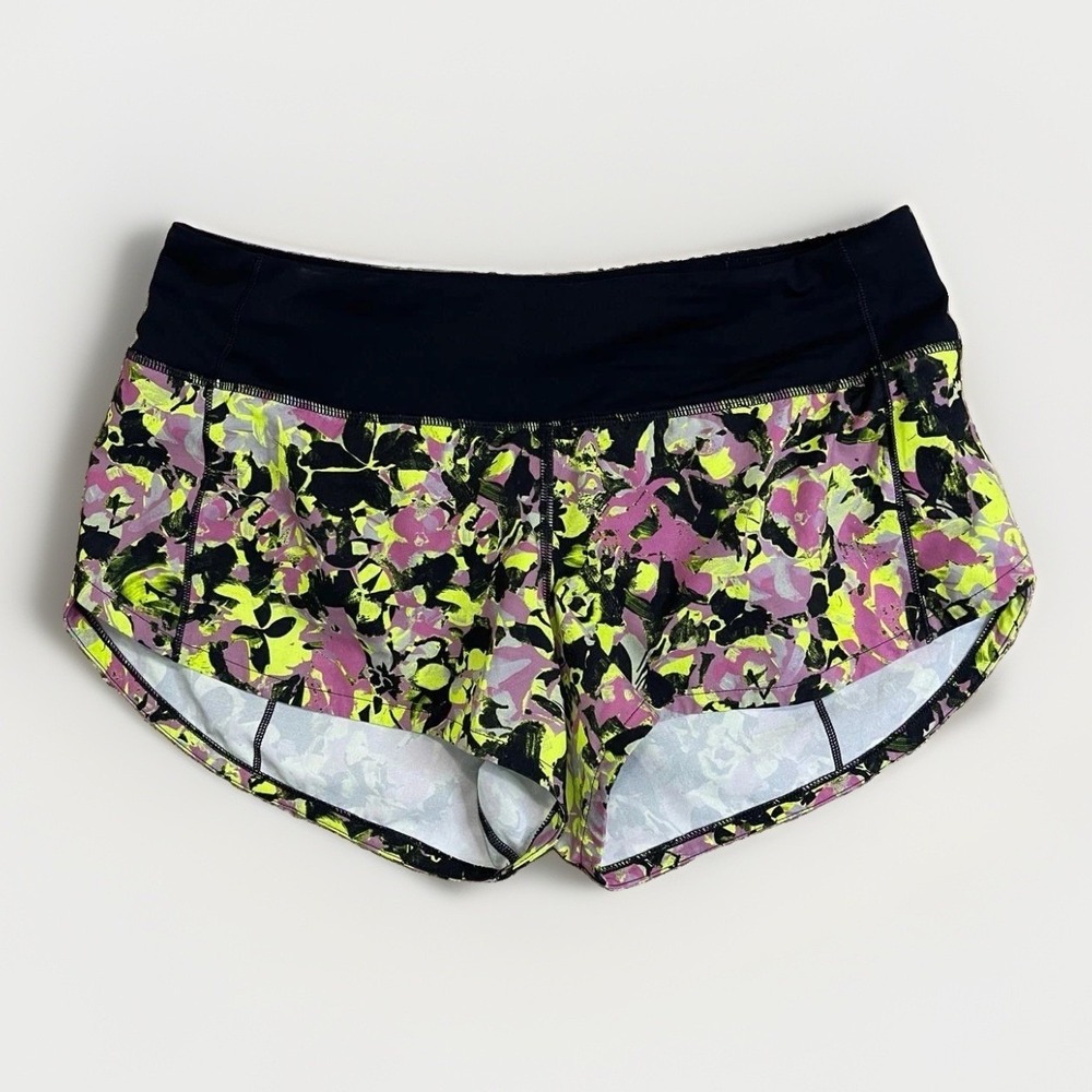 Lululemon Tracker Shorts Womens 4 Multicolor‎ Floral Run Lightweight Zip Pocket